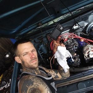 Meet your Posher, Justin